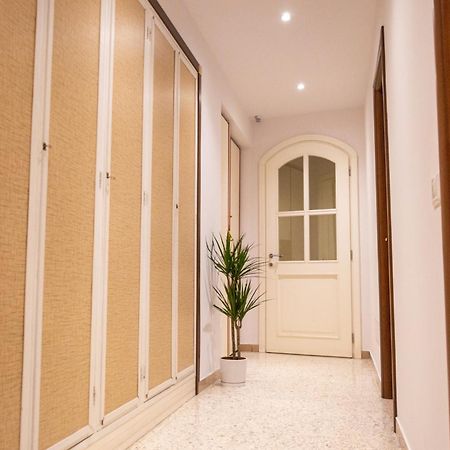 Testaccio Xix-Xxv Bed And Breakfast Рим Екстериор снимка