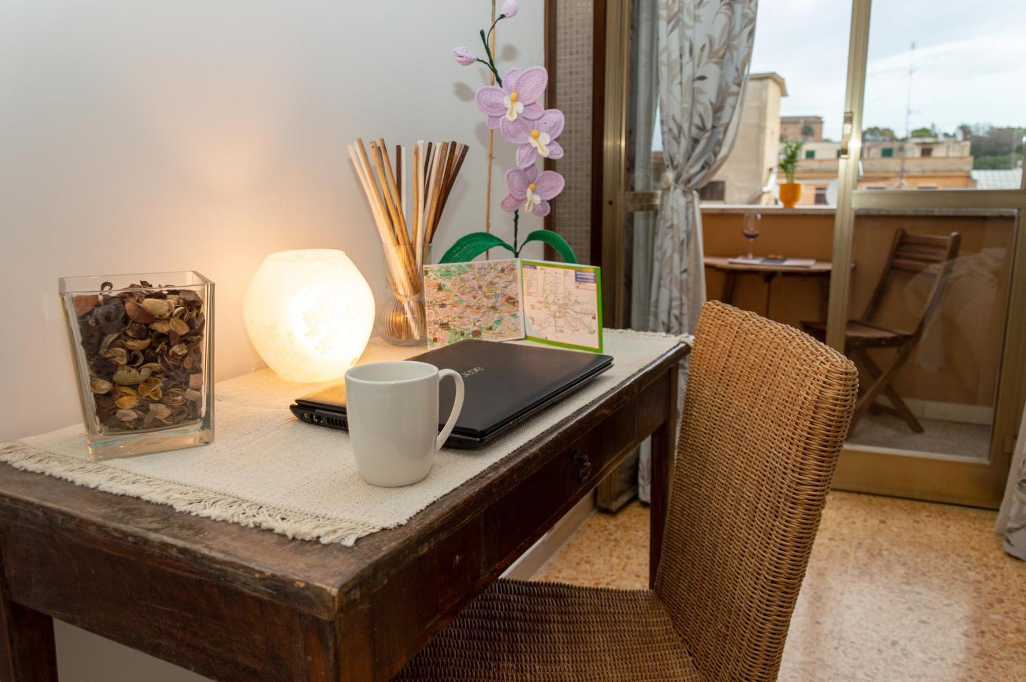 Testaccio Xix-Xxv Bed And Breakfast Рим Екстериор снимка