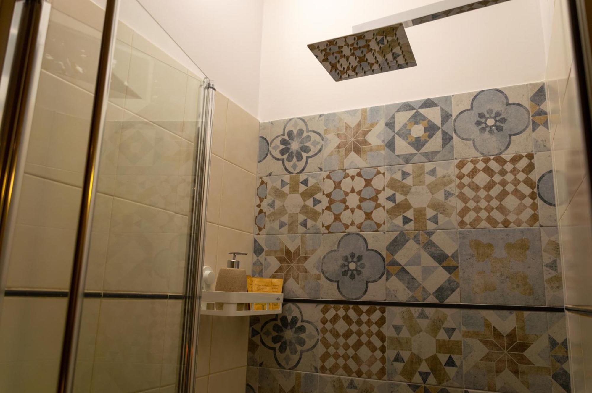 Testaccio Xix-Xxv Bed And Breakfast Рим Екстериор снимка